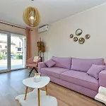 شقة Luka 1481 *