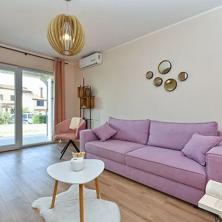 Apartmán Luka 1481 *