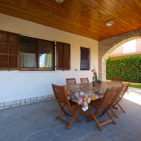 Luka 1481 Apartmán Medulin