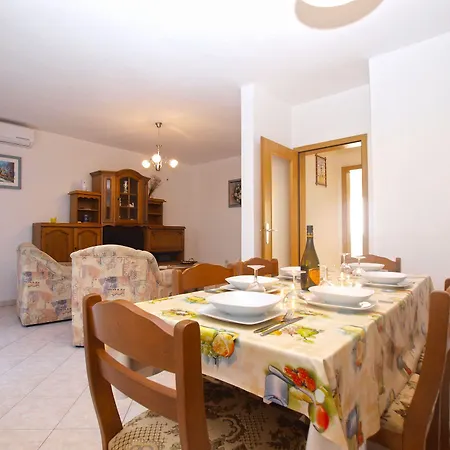 Luka 1481 Апартаменты *